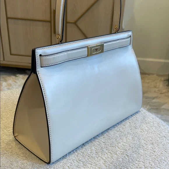 Elegant Tory Burch Lee Radziwill Cream Handbag - Picture 2 of 9
